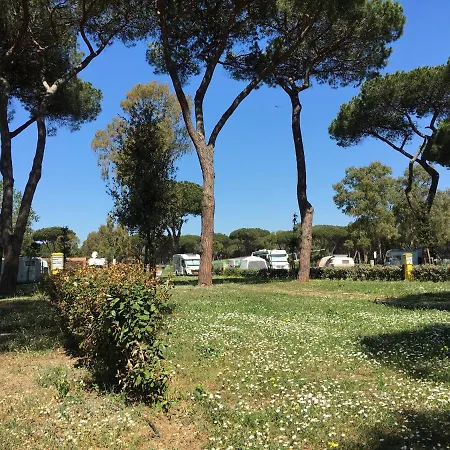 Village Roma Capitol Camping *